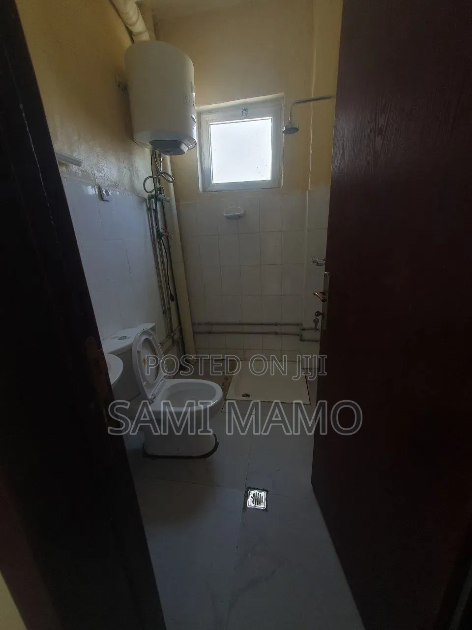 3bdrm Apartment in Foundation Houses, Akaky Kaliti for rent