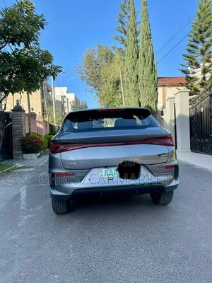 BYD E2 43 kWh 94 hp FWD 2025 Gray
