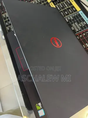 New Laptop Dell Inspiron 15 5577 16GB Intel Core i7 SSD 512GB