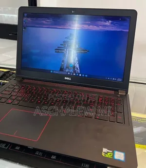 New Laptop Dell Inspiron 15 5577 16GB Intel Core i7 SSD 512GB