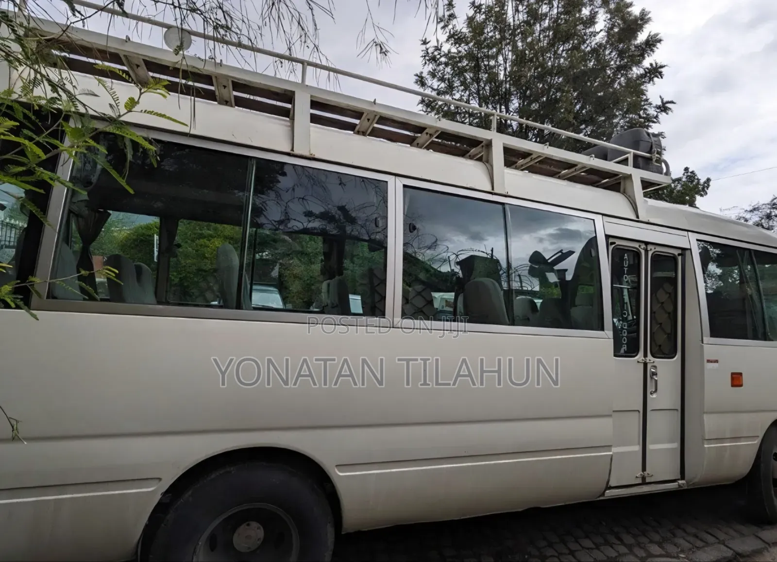 Toyota Coaster 2010 White