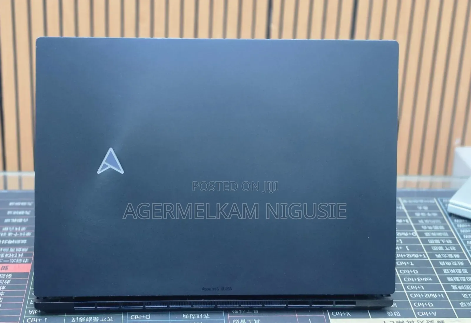 New Laptop Asus Zenbook Duo 32GB Intel Core i9 SSD 512GB
