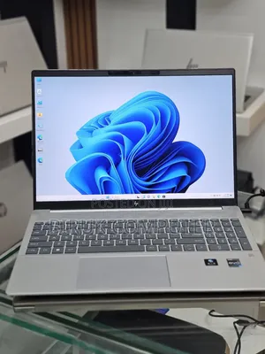 New Laptop HP Pavilion 15 16GB Intel Core i7 SSD 1T