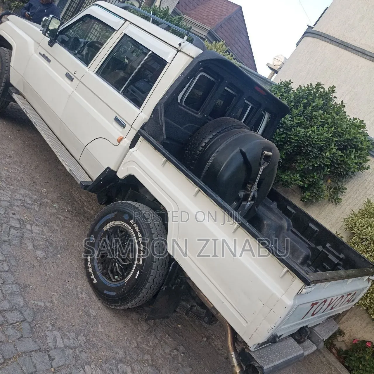 Toyota Land Cruiser 2019 White