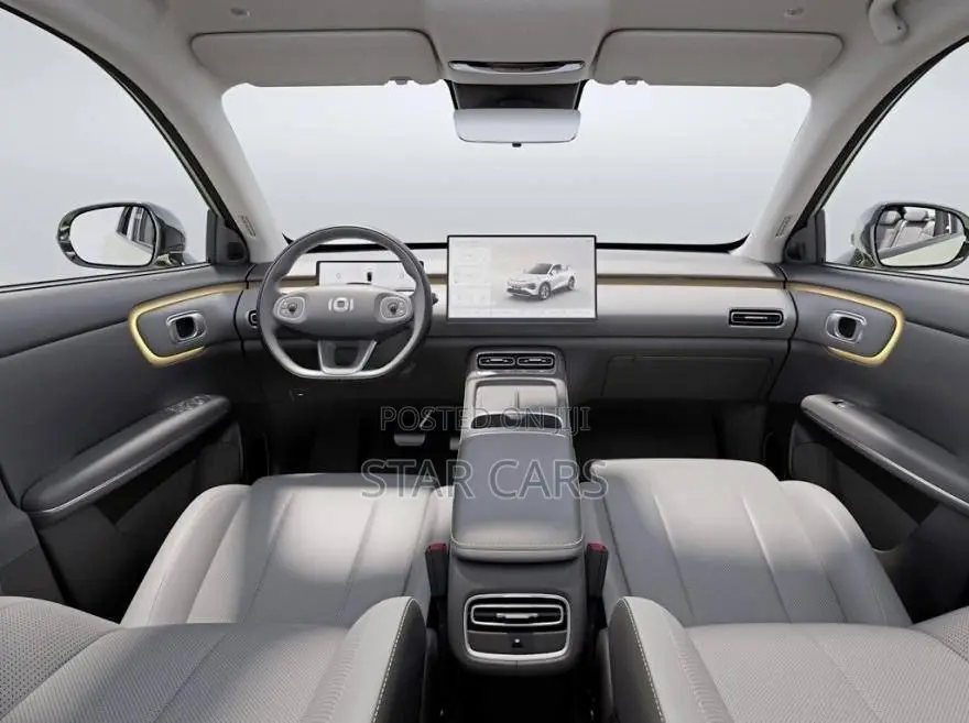 New Changan Nevo Q07 Laser Honorable Edition 2026 Silver