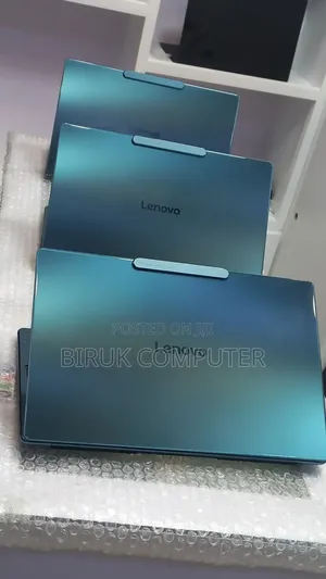 New Laptop Lenovo ThinkPad X1 Yoga 16GB Intel Core Ultra 7 SSD 512GB