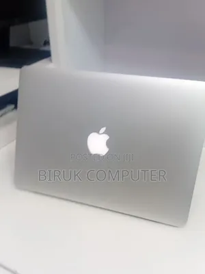 New Laptop Apple MacBook 2013 8GB Intel Core i5 SSD 256GB