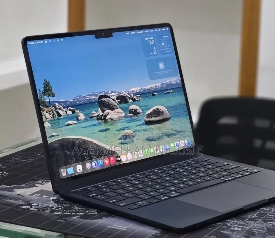 New Laptop Apple MacBook Air 2026 M5 16GB AMD A10 SSD 512GB