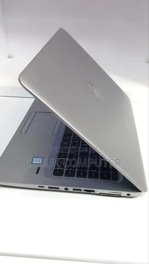 New Laptop HP EliteBook 840 G3 8GB Intel Core i5 HDD+SSD 1T