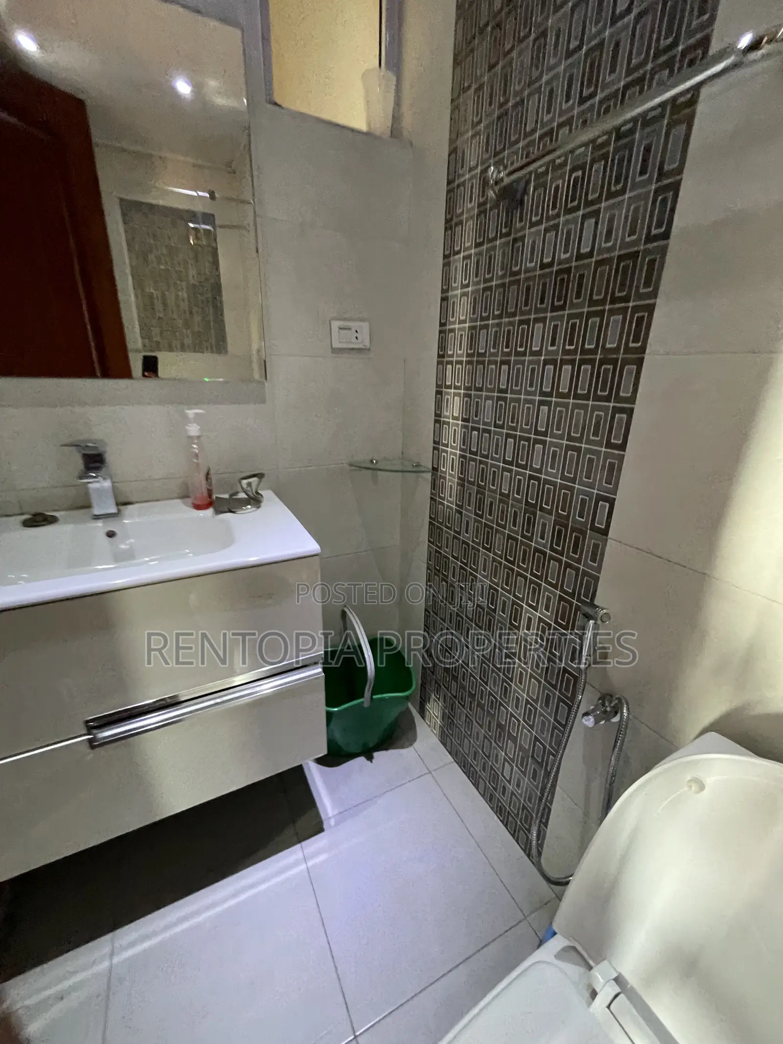 Furnished 2bdrm Apartment in Bole for rent