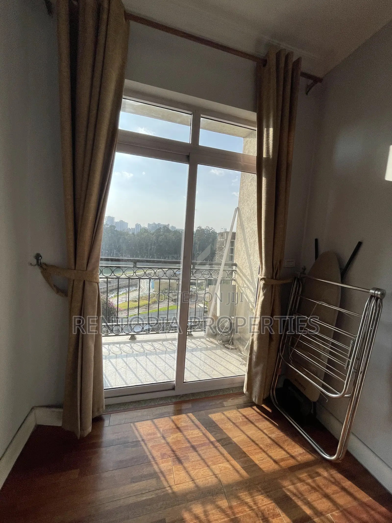 Furnished 2bdrm Apartment in Bole for rent