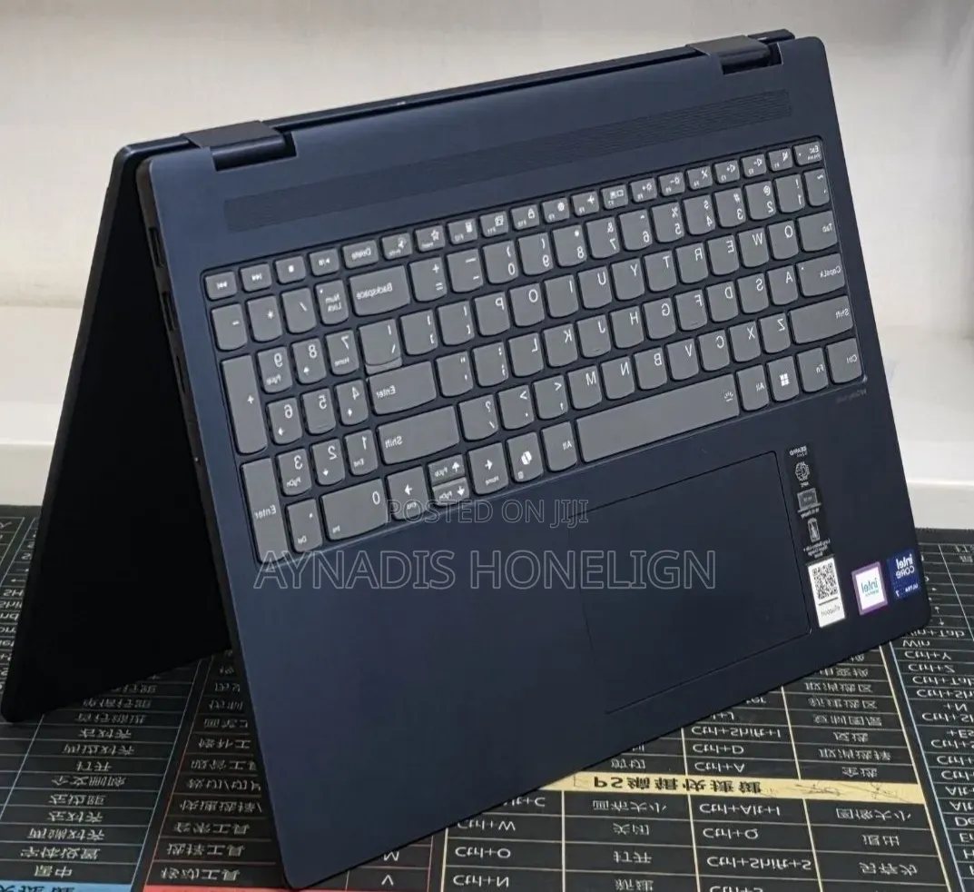 New Laptop Lenovo Ideapad 3 32GB Intel Core Ultra 7 SSD 1T