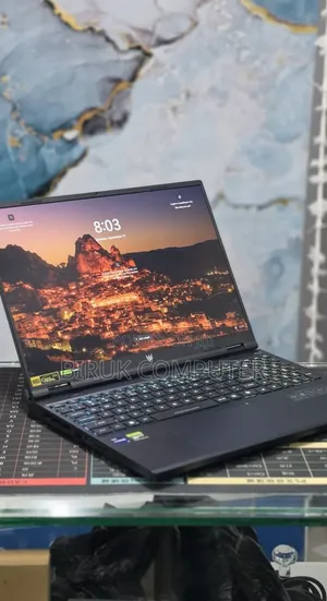 New Laptop Acer Predator Helios Neo 16 16GB Intel Core i9 SSD 1T