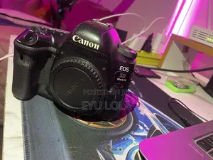 5D Mark 4 Canon Only Body