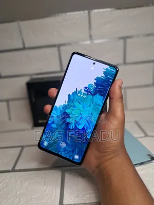 New Samsung Galaxy S20 FE 5G 128 GB Blue