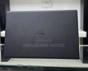 New Laptop Dell Inspiron 15 16GB Intel Core i7 SSD 512GB