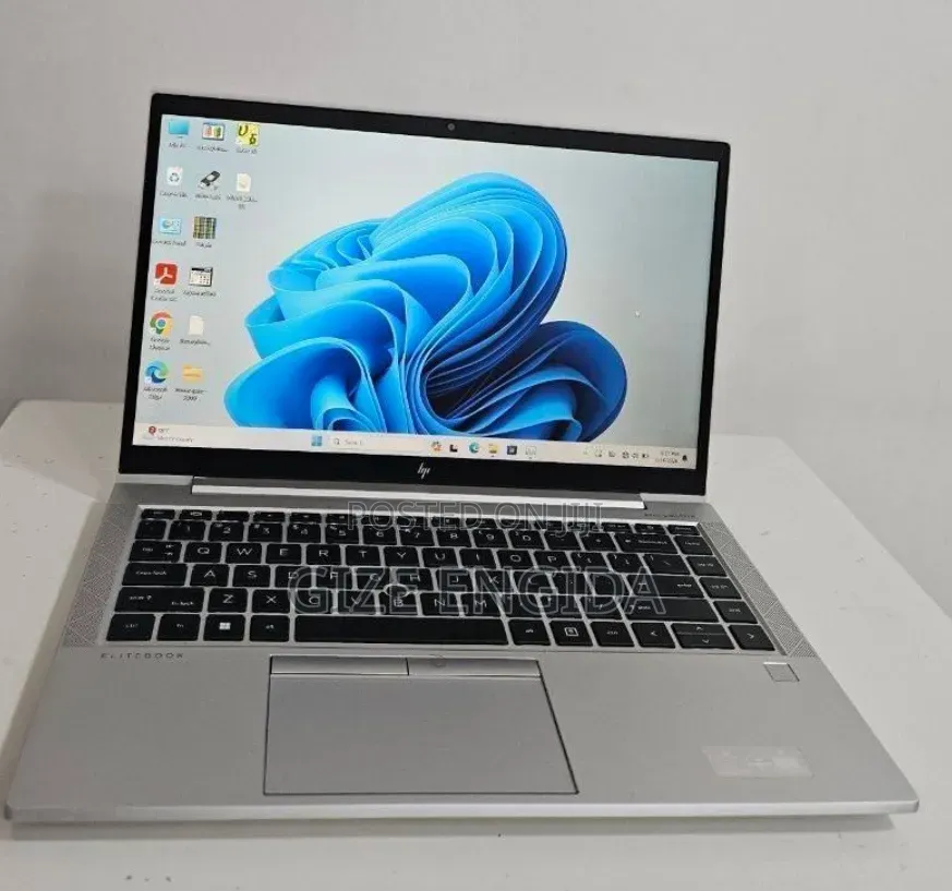 New Laptop HP EliteBook 840 G8 16GB Intel Core i7 SSD 512GB