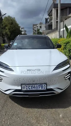 BYD Song Plus 2024 White