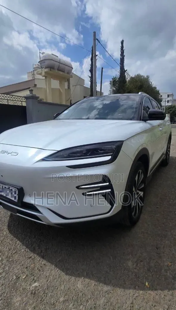 BYD Song Plus 2024 White