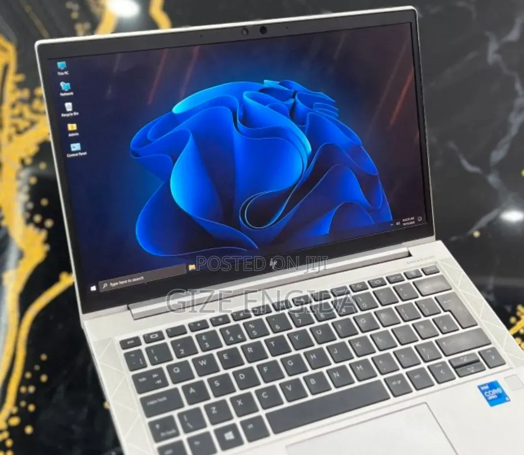 New Laptop HP EliteBook 840 G8 16GB Intel Core i7 SSD 512GB