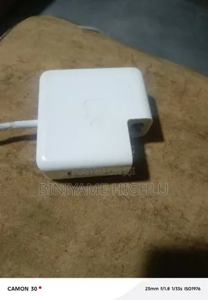 MacBook Pro Charger Magsafe