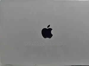 New Laptop Apple MacBook Air 2022 M2 8GB Apple M2 SSD 256GB