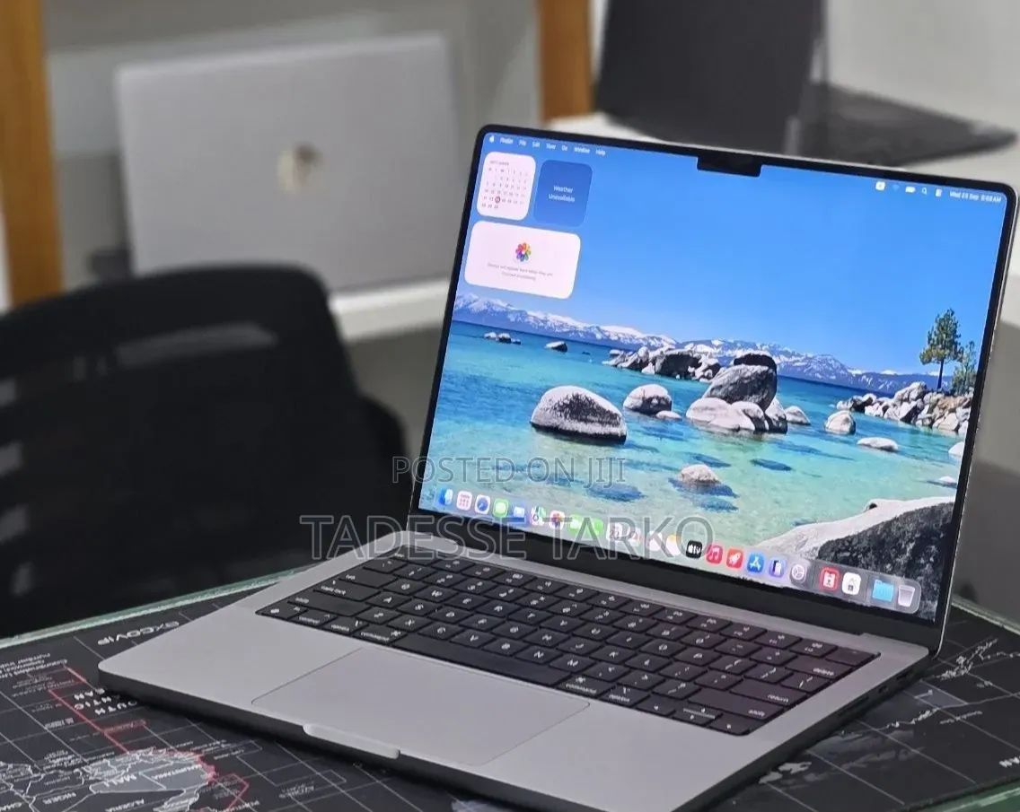 New Laptop Apple MacBook Pro 2021 M1 32GB Apple M1 Pro SSD 512GB