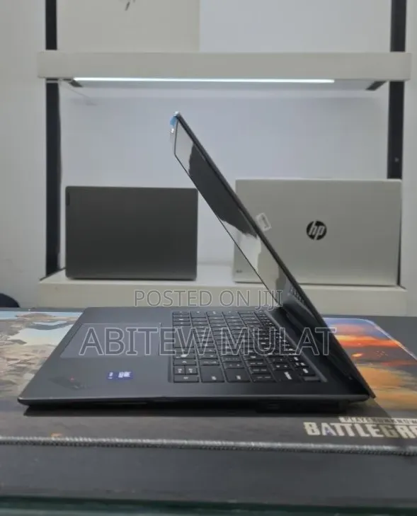 New Lenovo Yoga Pro 9i Aura Edition 32GB Intel Core Ultra 7 SSD 1T