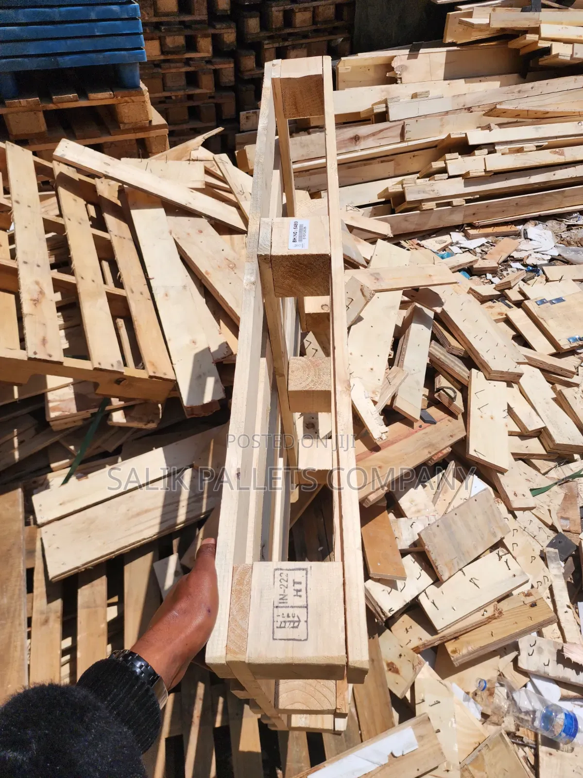 Pallet and Pallets