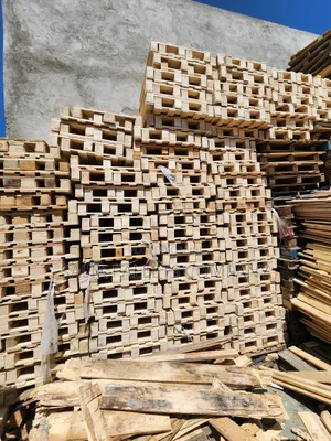 Pallet and Pallets