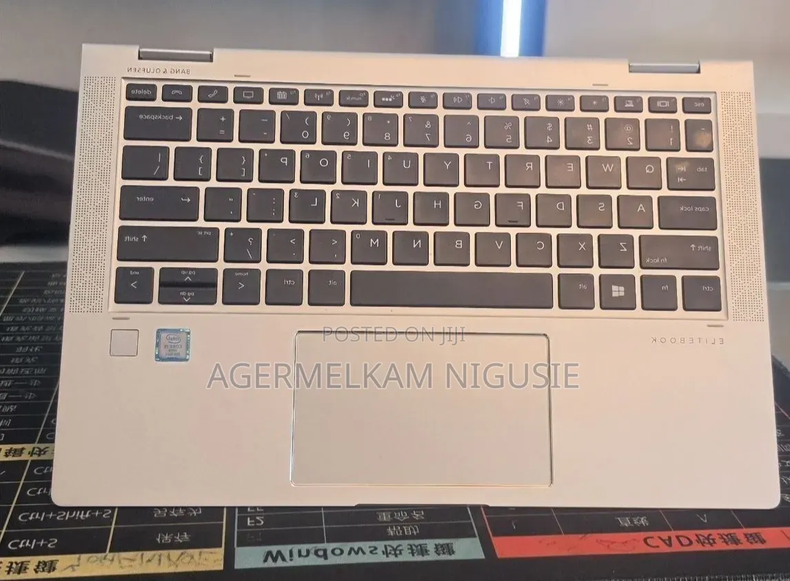 New Laptop HP EliteBook X360 1030 8GB Intel Core i5 SSD 512GB