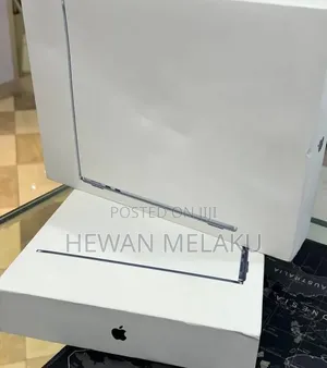 New Laptop Apple MacBook Air 2026 M5 16GB Apple M5 SSD 512GB
