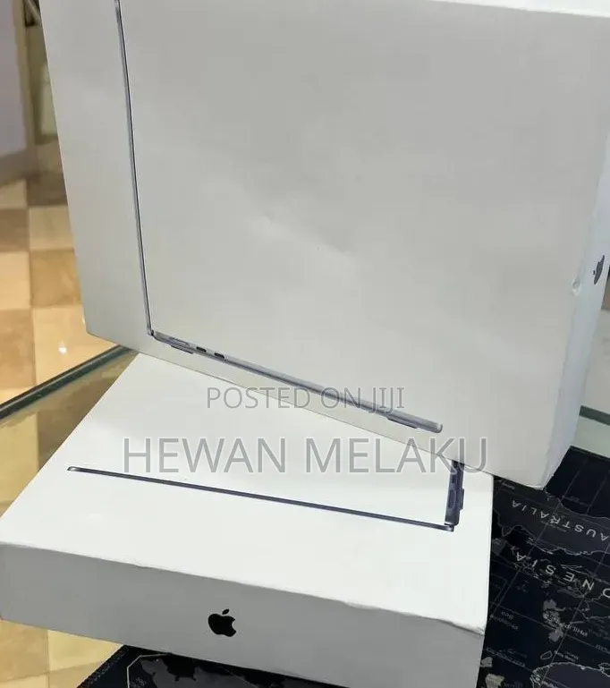 New Laptop Apple MacBook Air 2026 M5 16GB Apple M5 SSD 512GB