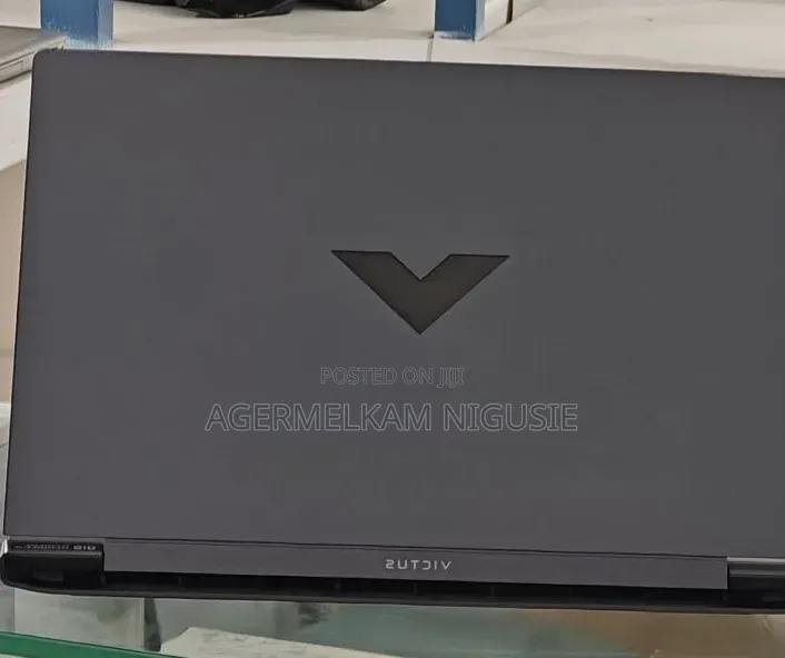 New Laptop HP Victus 15 16GB AMD Ryzen 7 SSD 512GB
