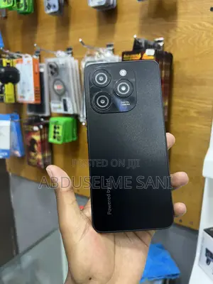 New Itel A06 64 GB Black