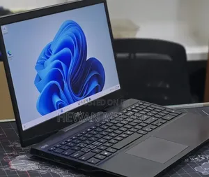 New Laptop Dell G5 16GB Intel Core i7 SSD 512GB