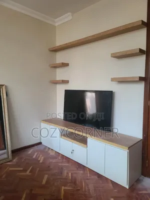 Super Quality TV Stand Made of Solid Wood. የቲቪ ማስቀመጫ በዋንዛ የተሰራ