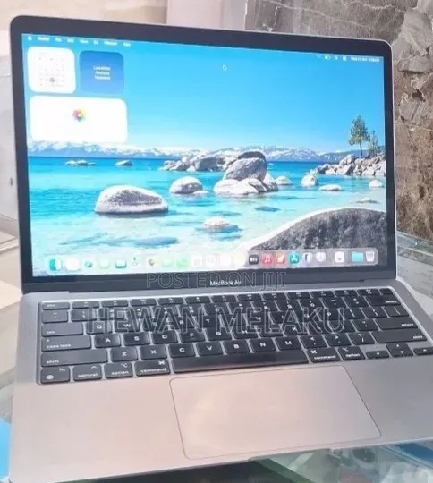 New Laptop Apple MacBook Air 2020 M1 8GB Apple M1 SSD 256GB