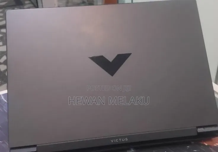 New Laptop HP Victus 16 16GB AMD Ryzen 5 SSD 512GB