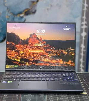 New Laptop Acer Predator Helios Neo 16 16GB Intel Core i9 SSD 1T