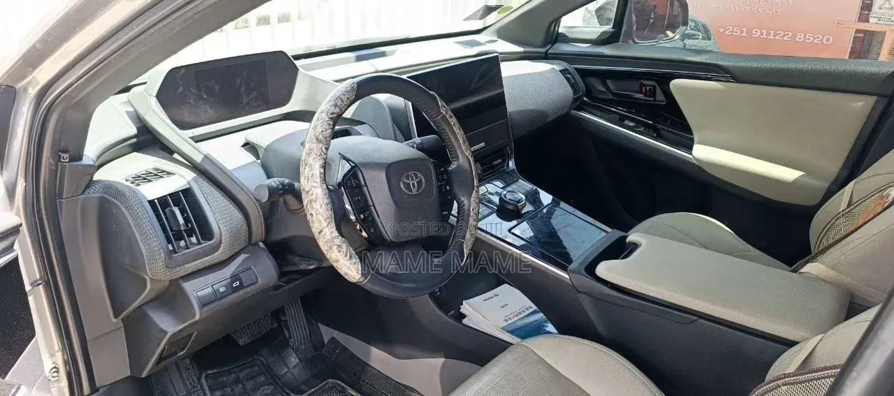 New Li Auto L9 1.5 Hybrid AWD 2025 Gray