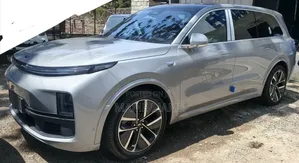 New Li Auto L9 1.5 Hybrid AWD 2025 Gray