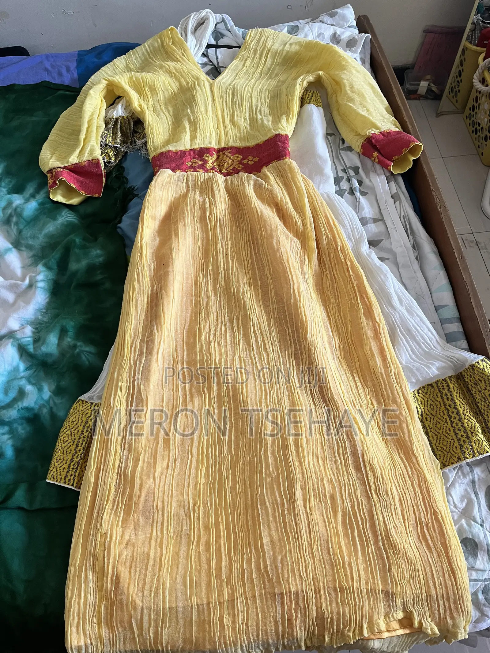 Women's Hager Libs/Traditional Cloth