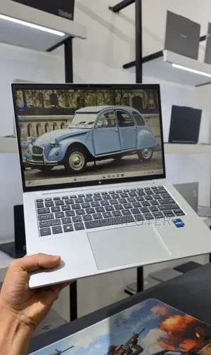 New Laptop HP EliteBook 840 G9 16GB Intel Core i7 SSD 512GB