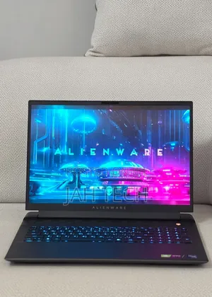 New Laptop Alienware M18 R2 32GB Intel Core i9 SSD 2T