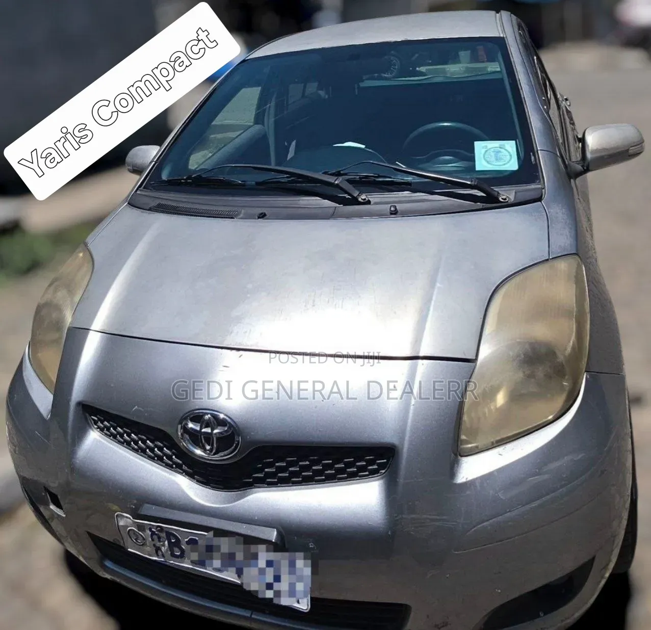 Toyota Yaris 2010 Gray