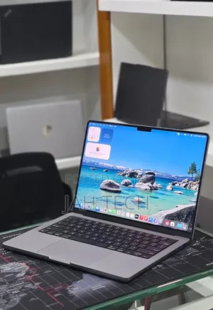 New Laptop Apple MacBook Pro 2021 M1 32GB Apple M1 Pro SSD 512GB