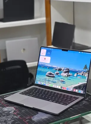 New Laptop Apple MacBook Pro 2021 M1 32GB Apple M1 Pro SSD 512GB