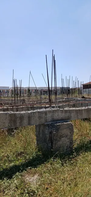 1000 ካሬ.ሜትር ለጅ+1 መሠረት የወጣለት ለገጣፎ ስስድ ሪልስተት ግብ ኮምፋውንድ ውስጥ