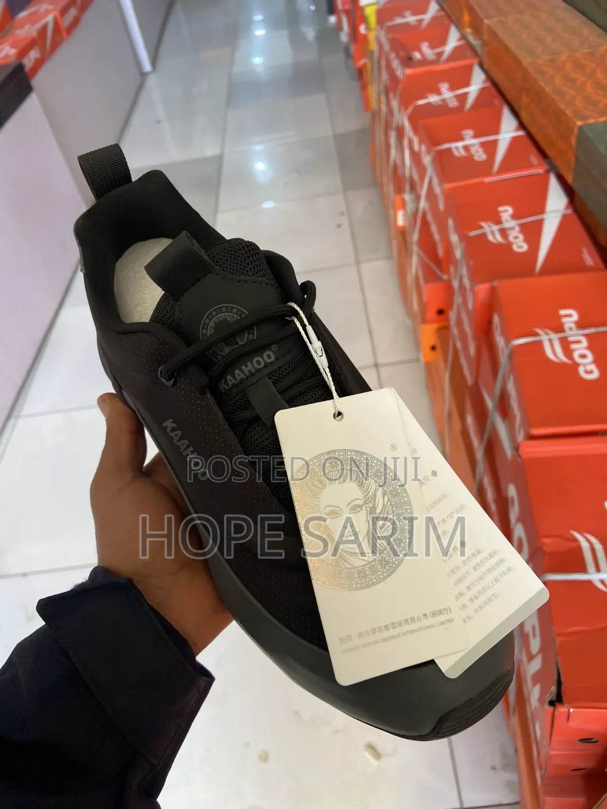 KAAHOO Premium Black Sneakers – Ultra-Comfortable!